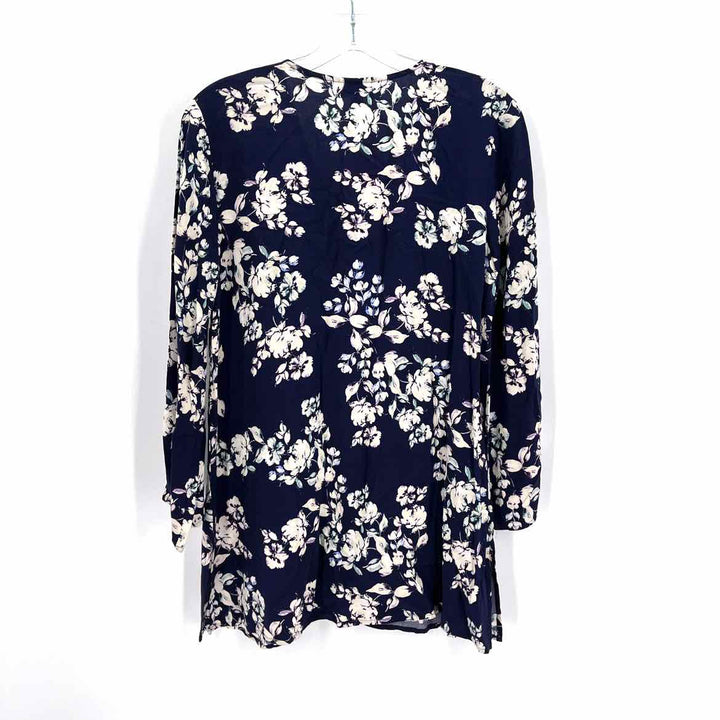 Size XS J JILL Navy Shirt