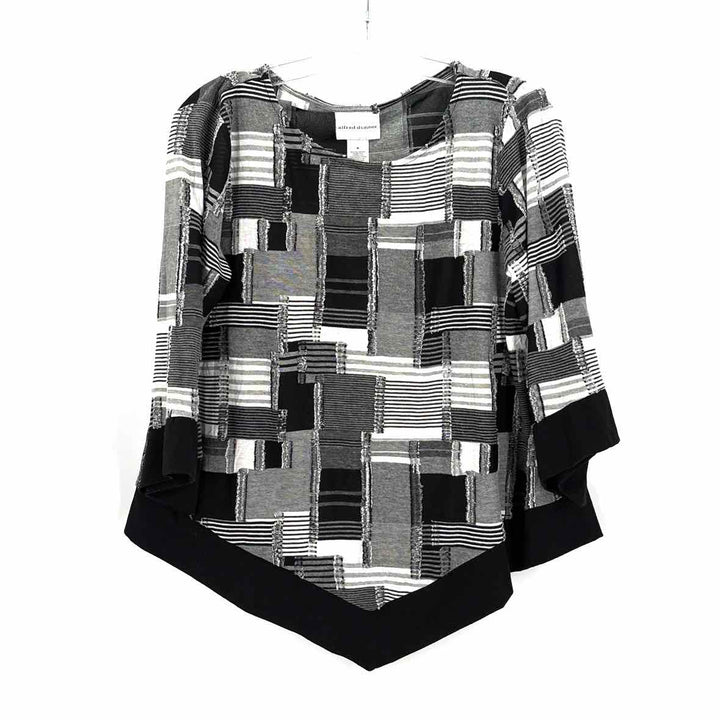 Size M ALFRED DUNNER Multi-Color Knit Shirt