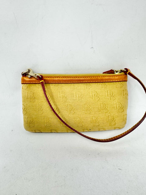 Dooney & Bourke Purse