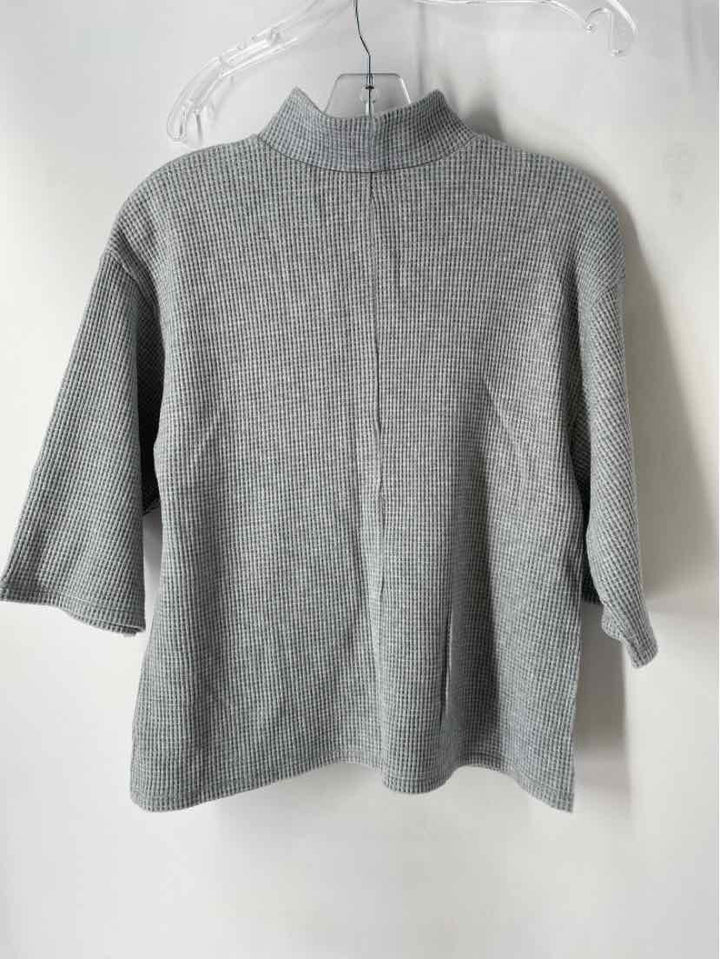 Size 6 Silver Shirt