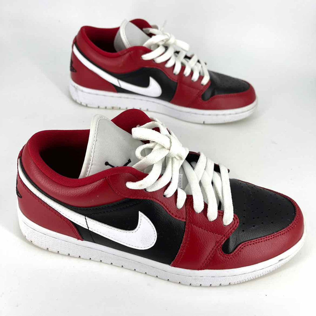 Shoe Size 9 Nike Red Sneakers