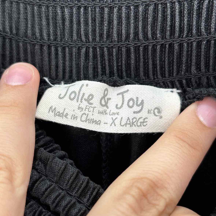 Size XL Black Shirt
