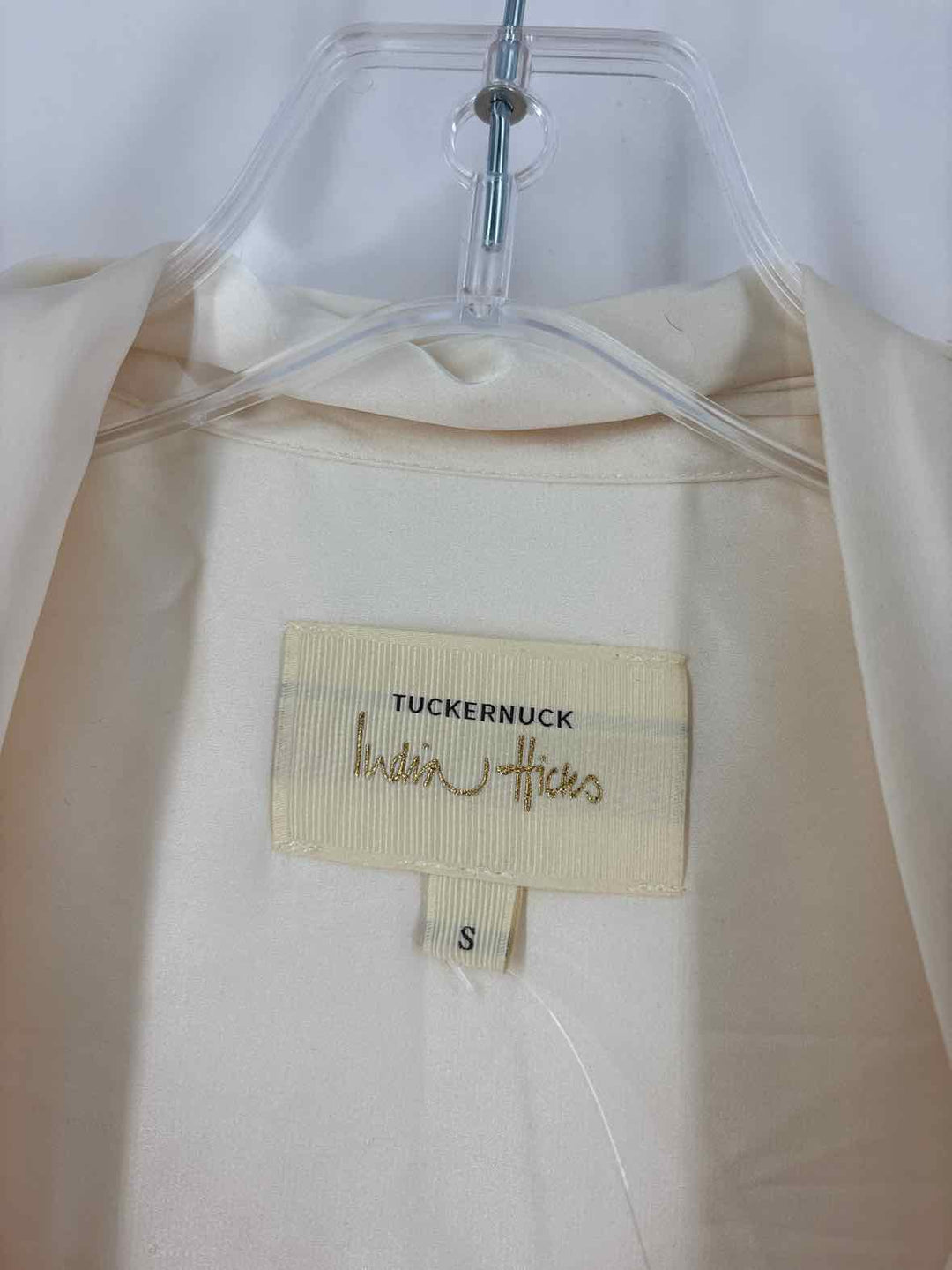Size S TUCKERNUCK Cream Shirt