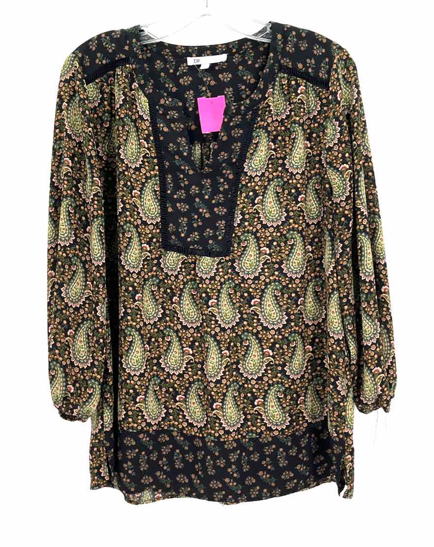 Size L DR2 Multi-Color Shirt