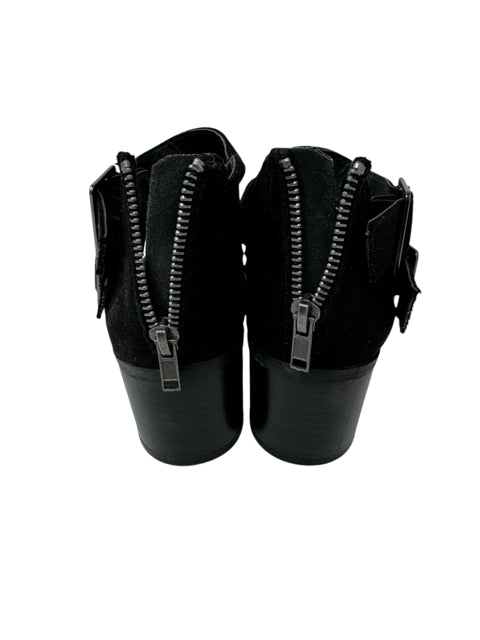 Shoe Size 7.5 RAMPAGE Black Suede Sandals