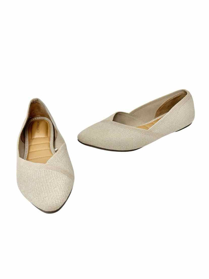 Shoe Size 8 CYNTHIA ROWLEY Gold Flats