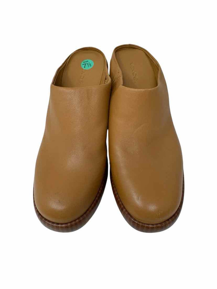 Shoe Size 7.5 VINCE Tan Leather Pumps
