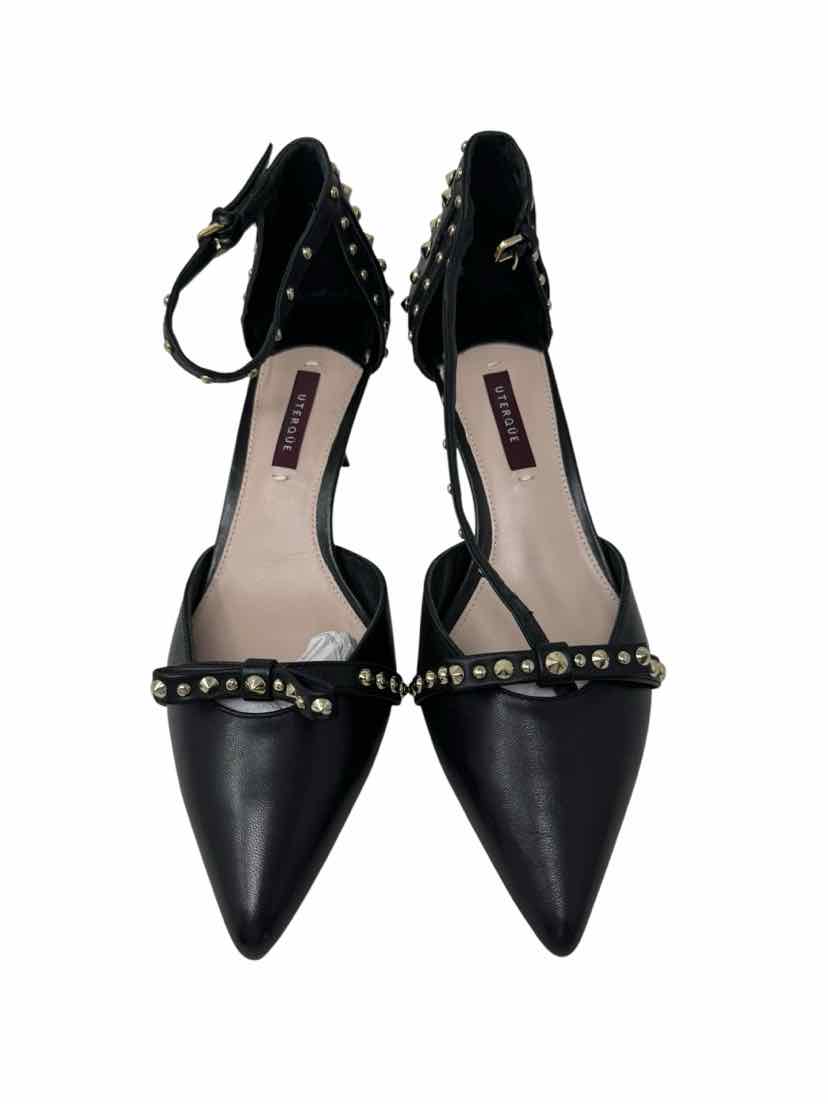 Shoe Size 38 Black Leather Pumps