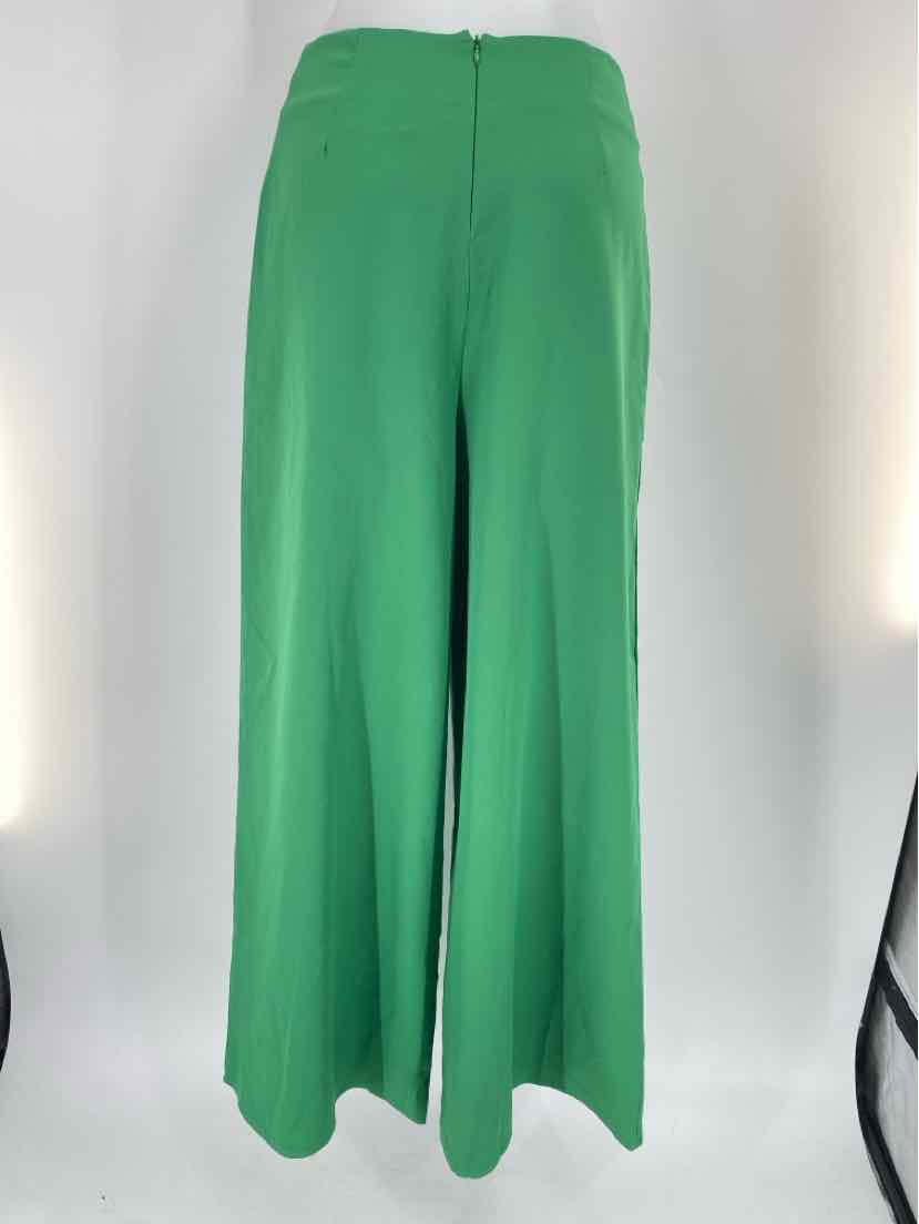 Size M Green Pants