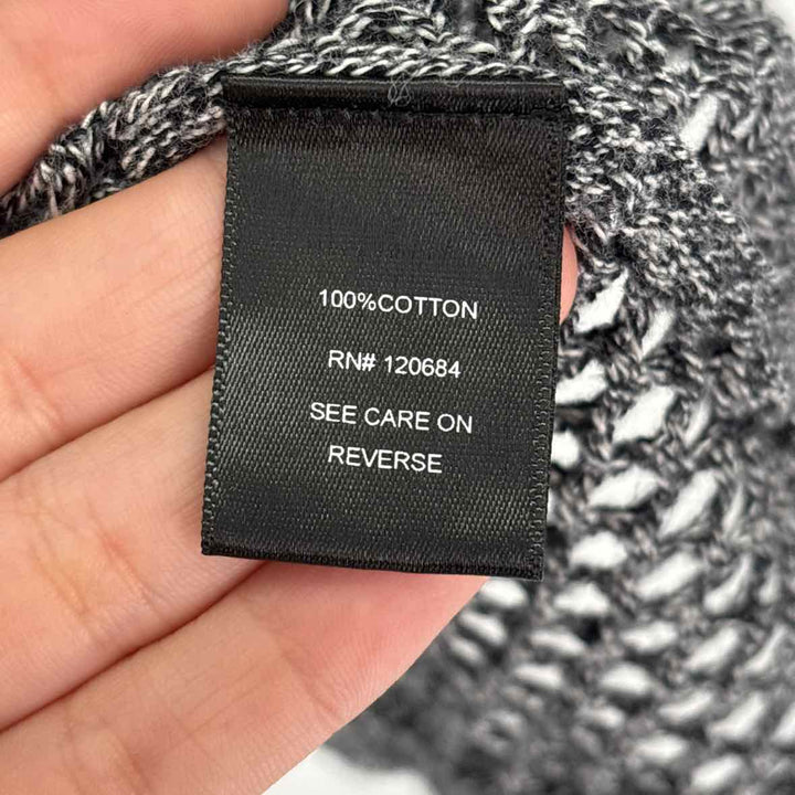 Size 1X Torrid Black Sweater