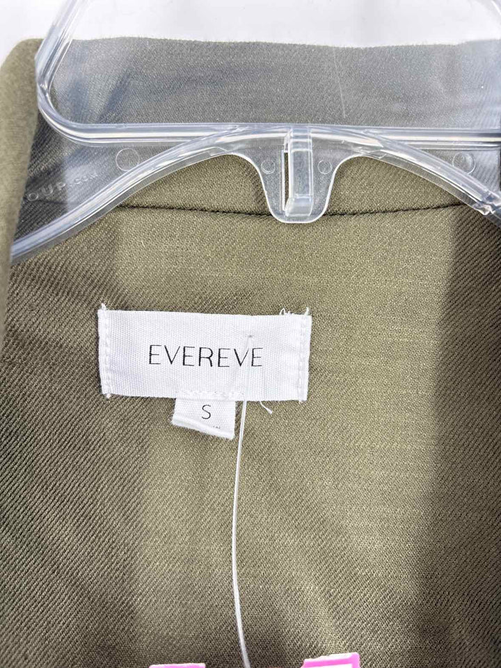 Size S EVEREVE Olive Blazer