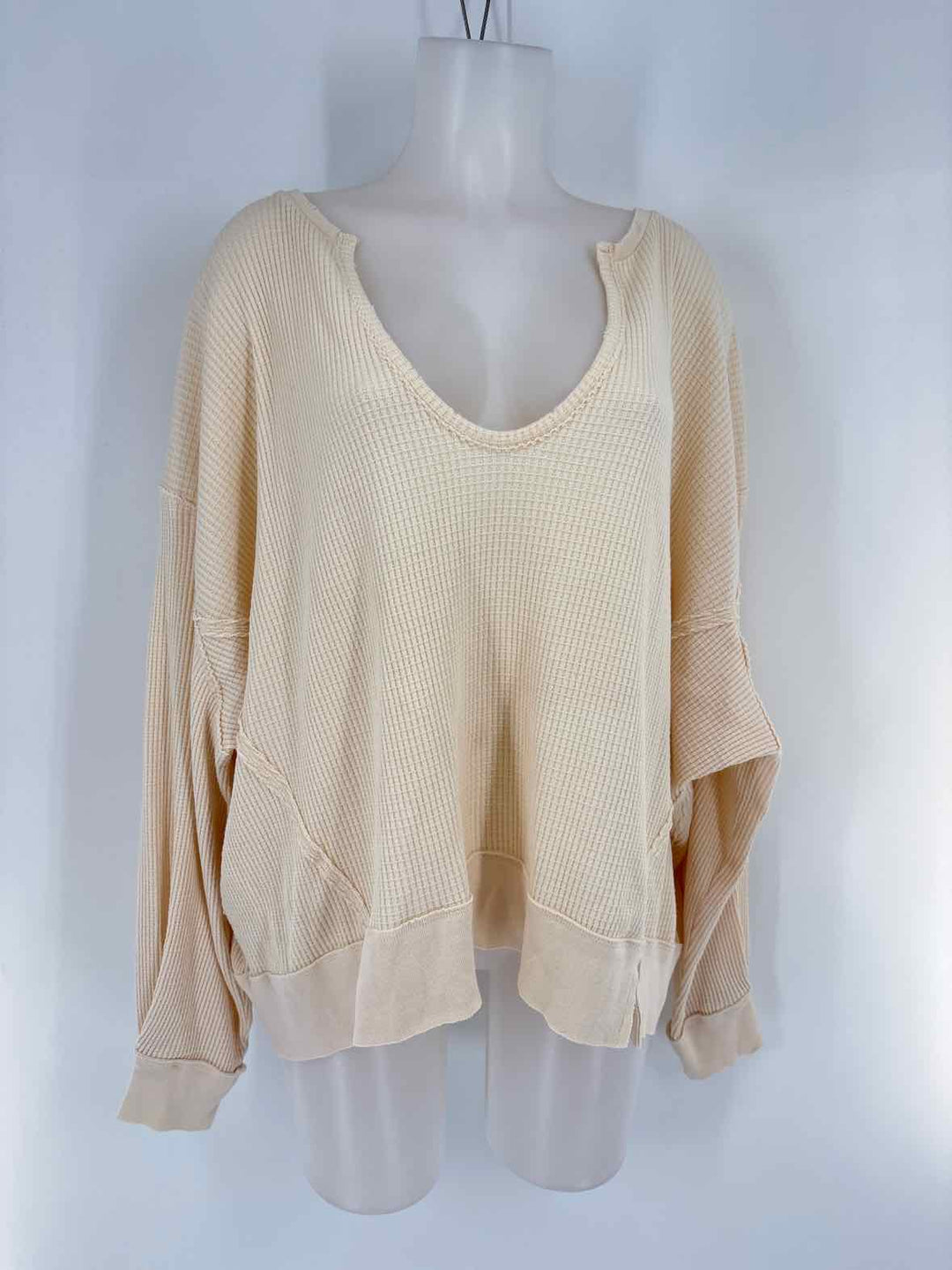 Size M WE THE FREE Ivory Knit Shirt