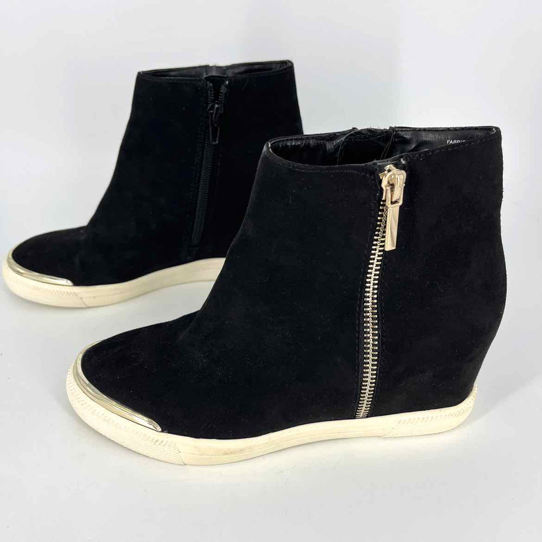 Shoe Size 6 ALFANI Black Boots