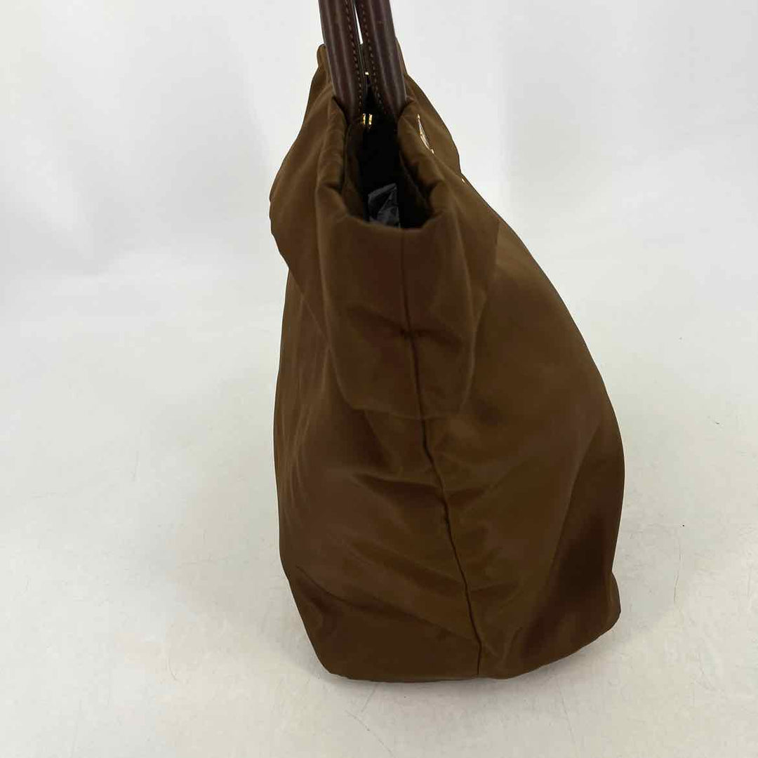 PRADA Luxury - Purse