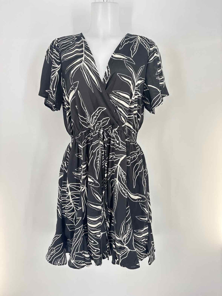 Size L MITTOSHOP Black/White Dress