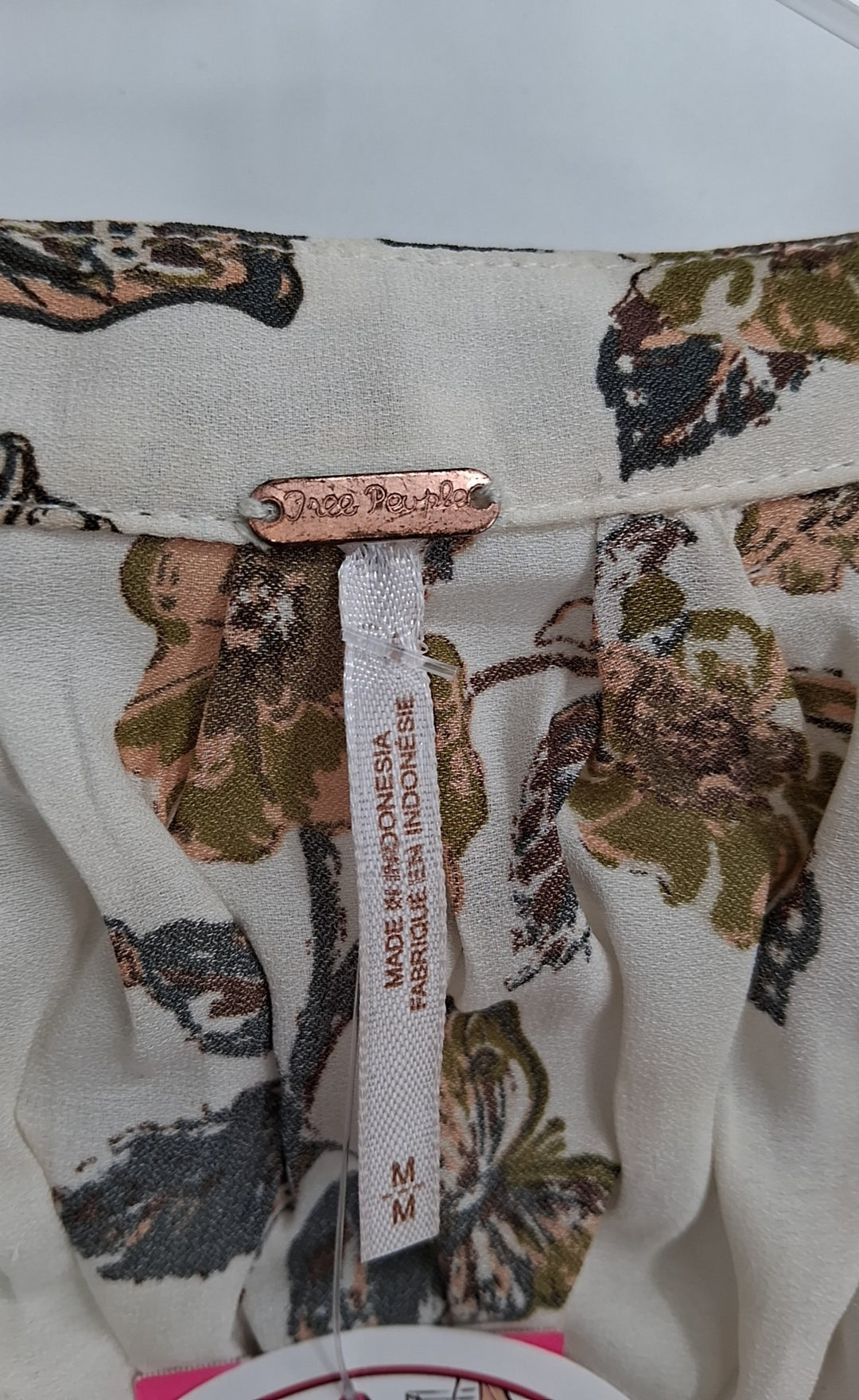 Size M FREE PEOPLE Cream Shirt