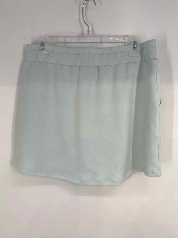 Size L SIMPLY SOUTHERN Iridescent Skirt