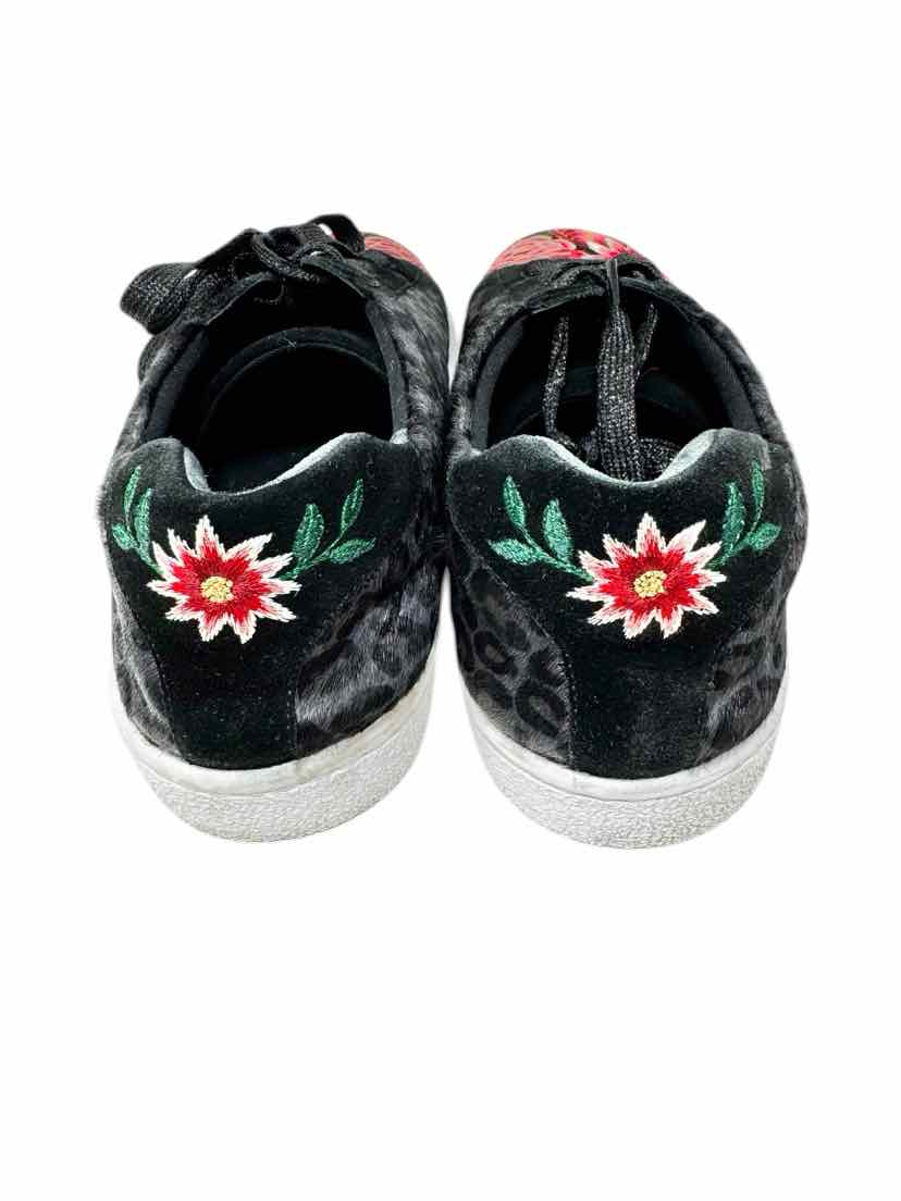 Shoe Size 9.5 Johnny Was Black Sneakers