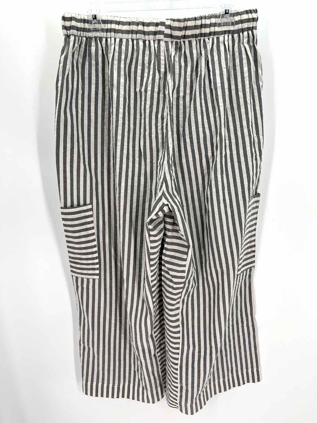 Size L Multi-Color Pants