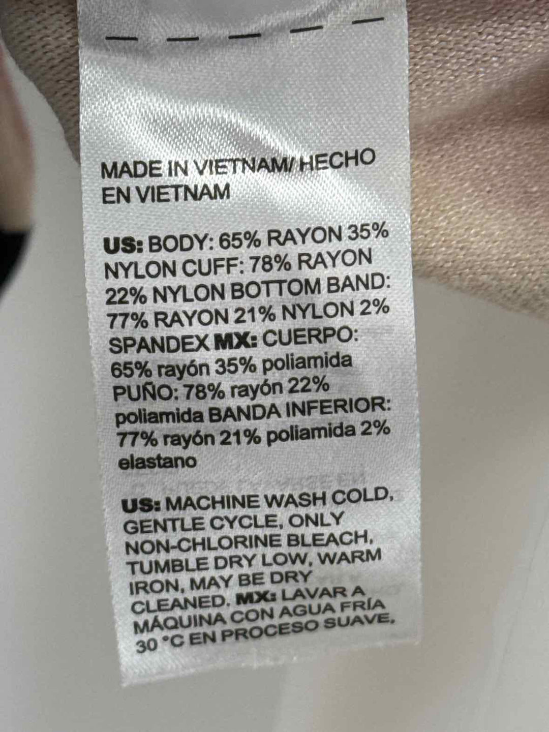 Size M Chico's Multi-Color Sweater