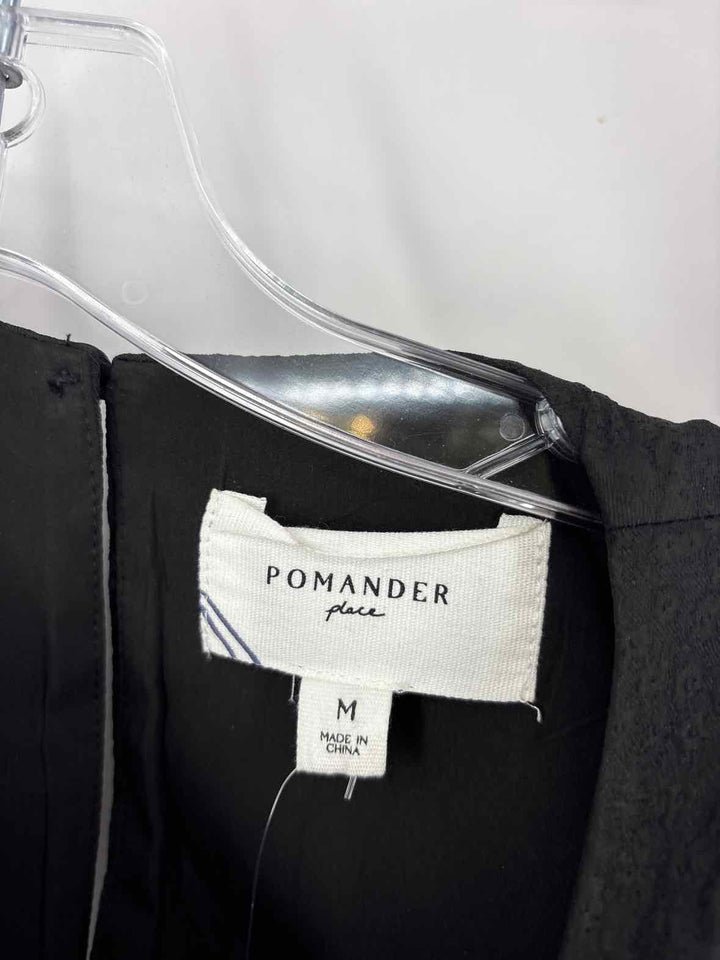 Size M POMANDER PLACE Black Shirt