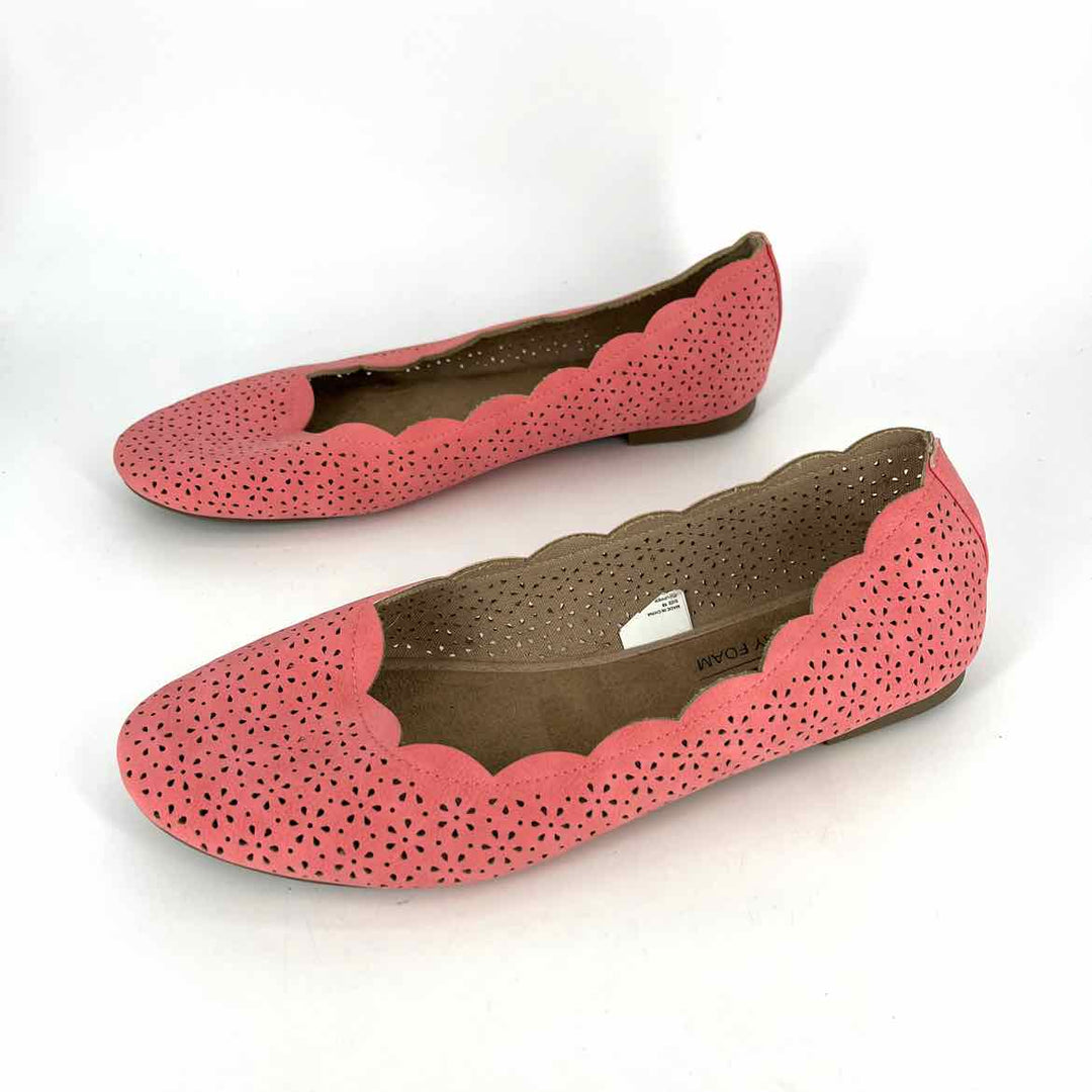 Shoe Size 10 Coral Flats