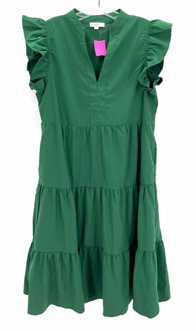 Size M ENTRO Green Dress