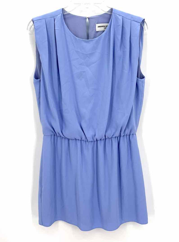 Size M AMANDA UPRICHARD Blue Shirt