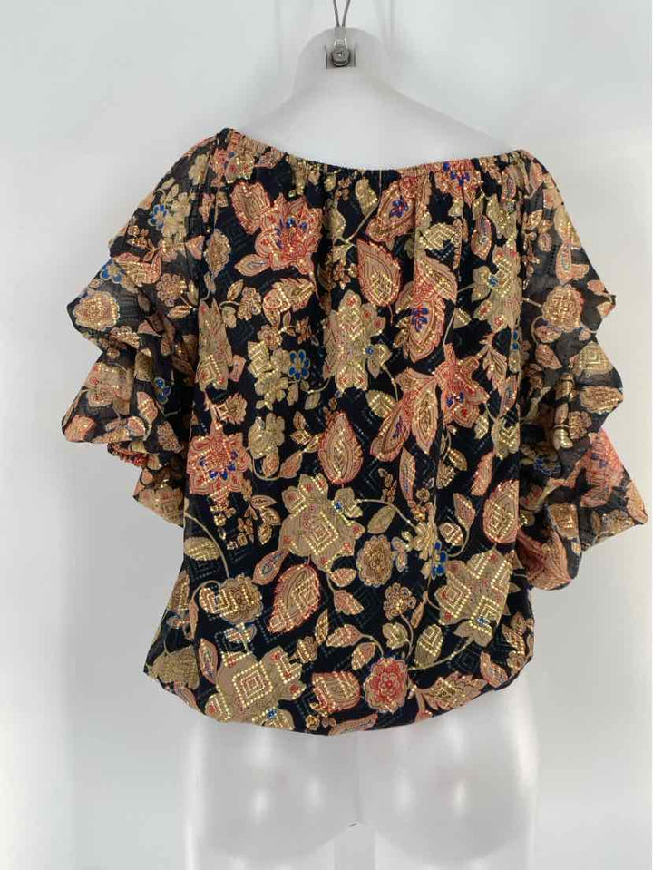 Size M Vince Camuto Black Shirt