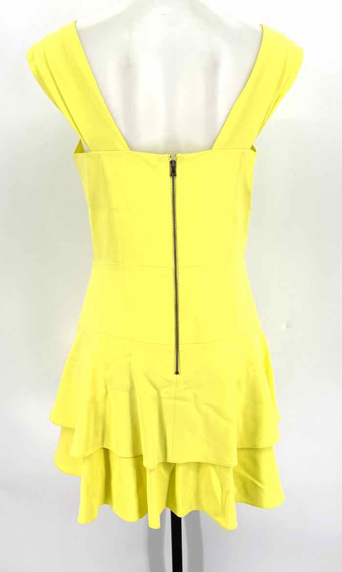Size 12 Alice + Olivia Yellow Dress