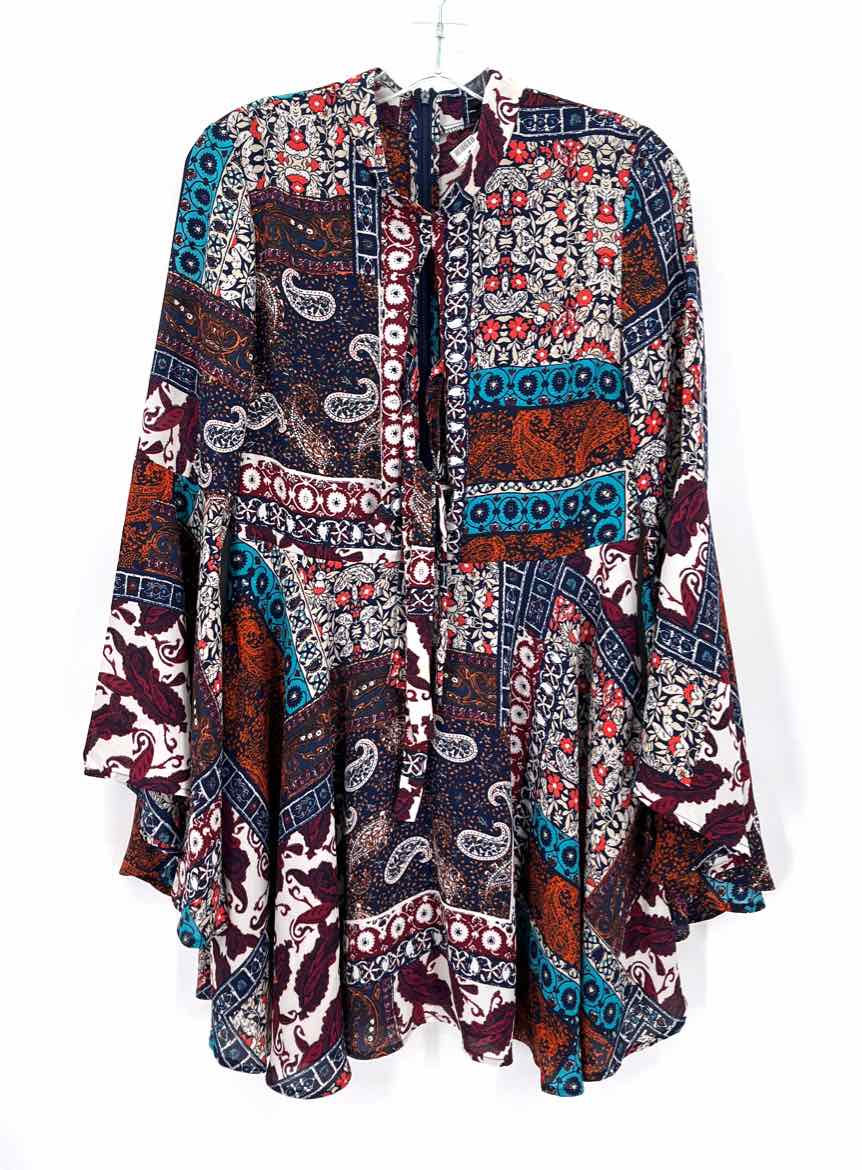 Size M ROMEO & JULIET Multi-Color Dress