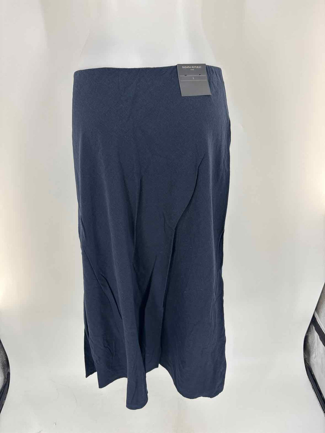 Size L Banana Republic Navy Skirt