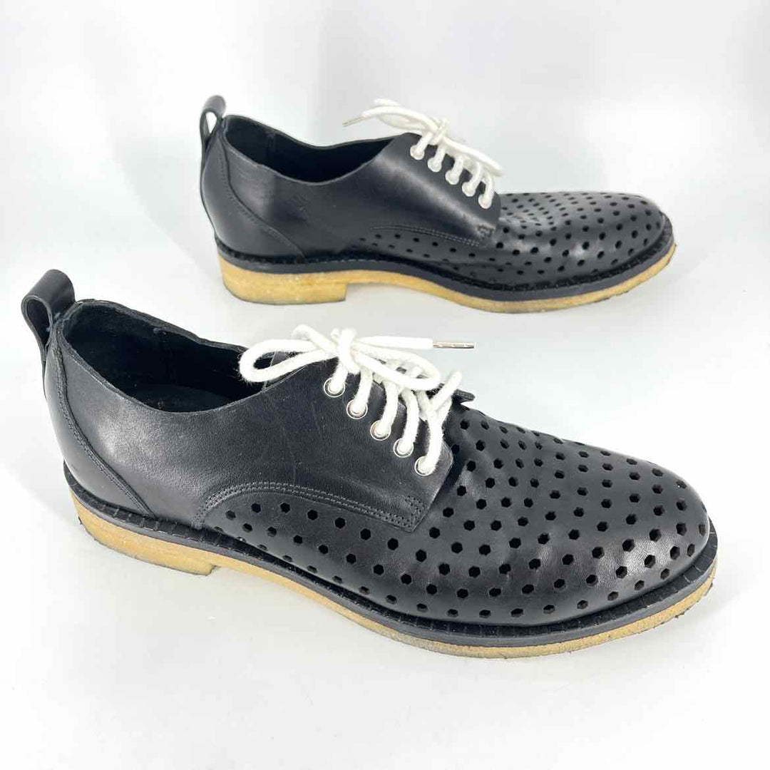 Shoe Size 39.5 RAG & BONE Black Leather Flats