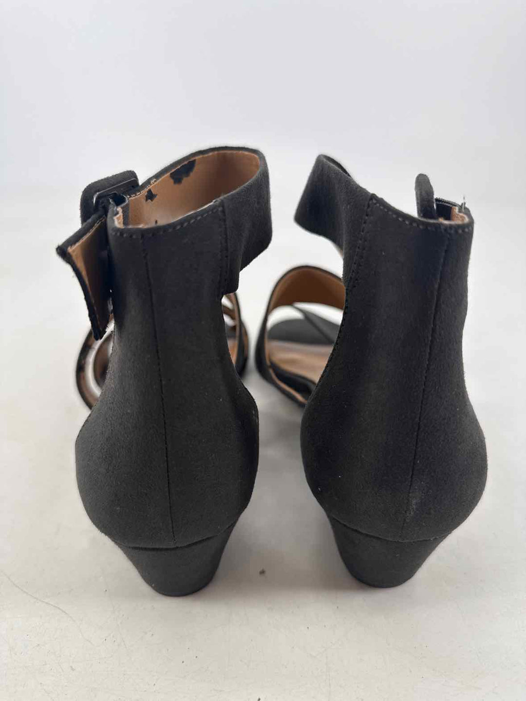 Shoe Size 8.5 FRANCO SARTO Gray Sandals