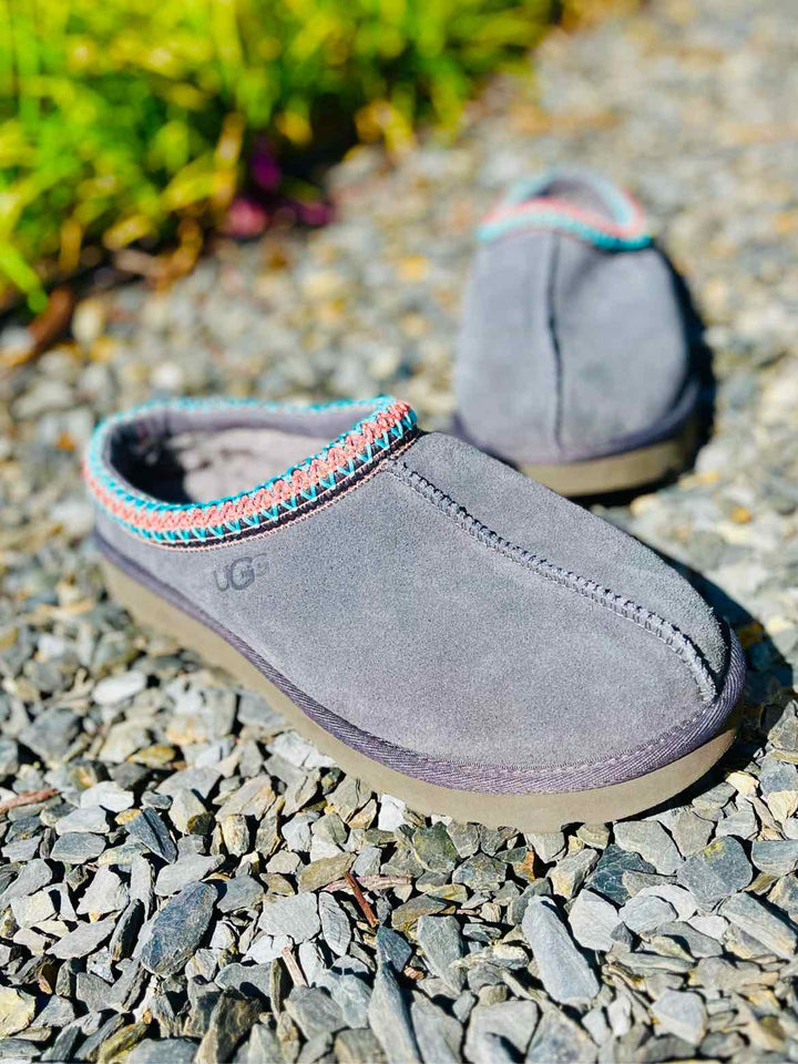 Shoe Size 10 Ugg Gray Suede Clogs