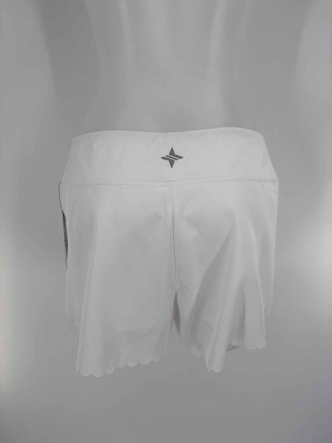 Size M TUCKERNUCK White Shorts