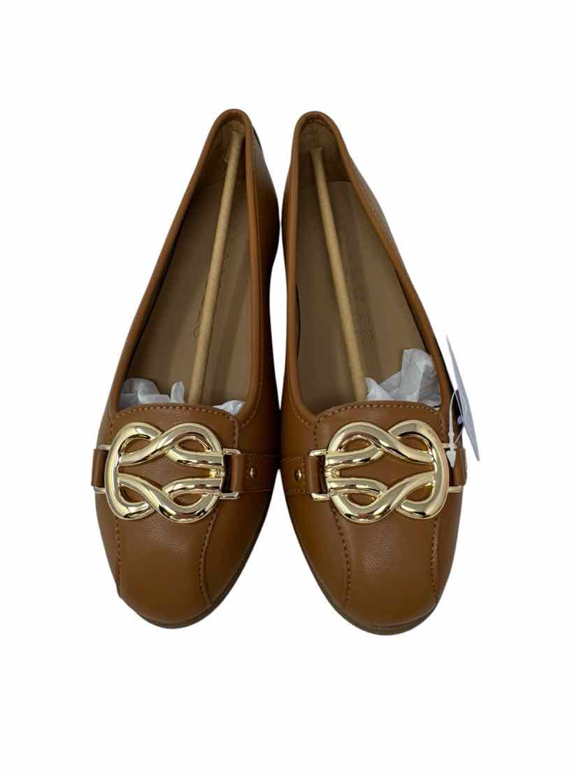 Shoe Size 8.5 AEROSOLES Tan Leather Flats