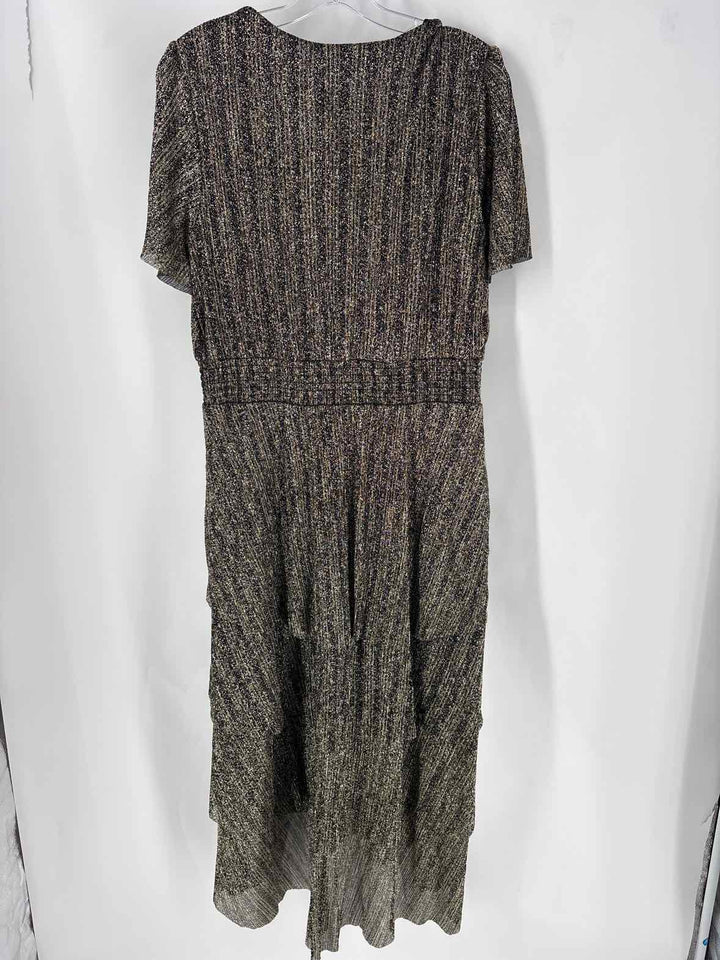 Size XL Vince Camuto Gold Dress