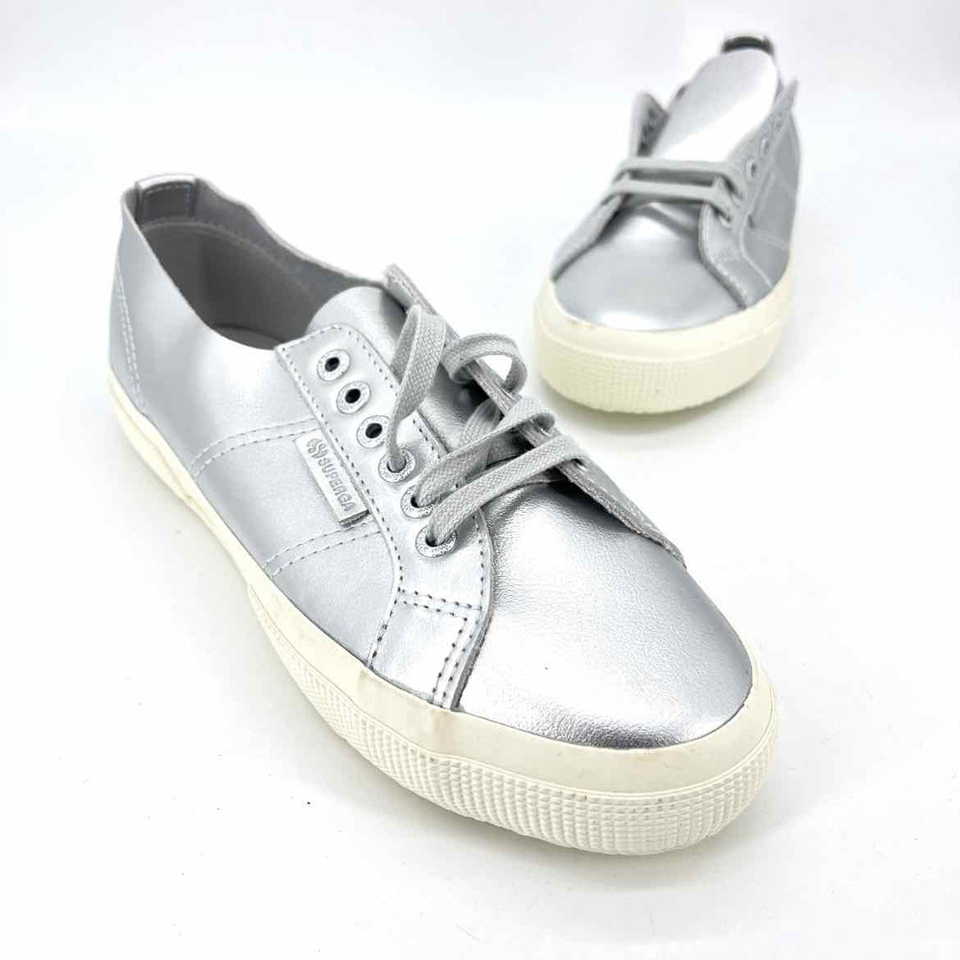 Shoe Size 39.5 SUPER GA Silver Leather Sneakers