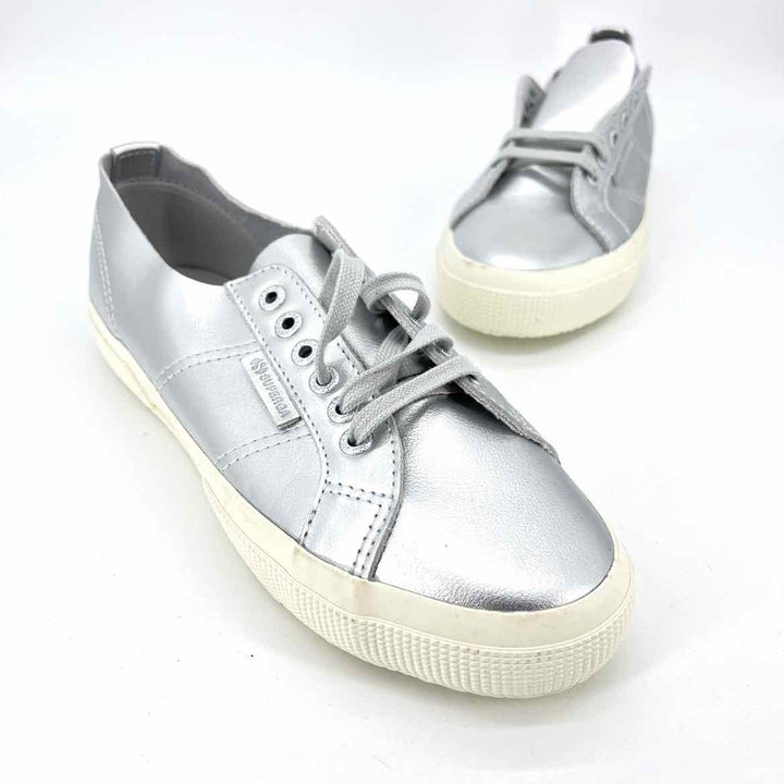 Shoe Size 39.5 SUPER GA Silver Leather Sneakers