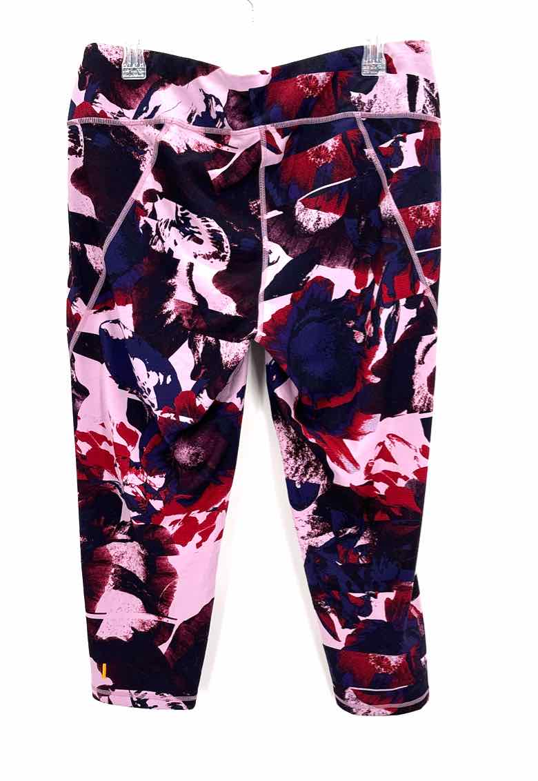 Size 1X LUCY Purple Print Capri