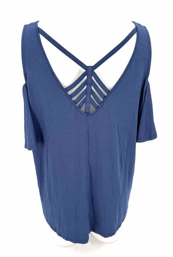 Size 18/20 LANE BRYANT Blue Shirt