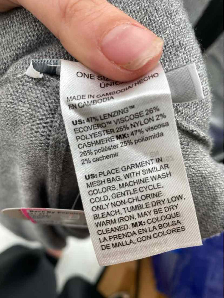 Size One Size Chico's Gray Cardigan