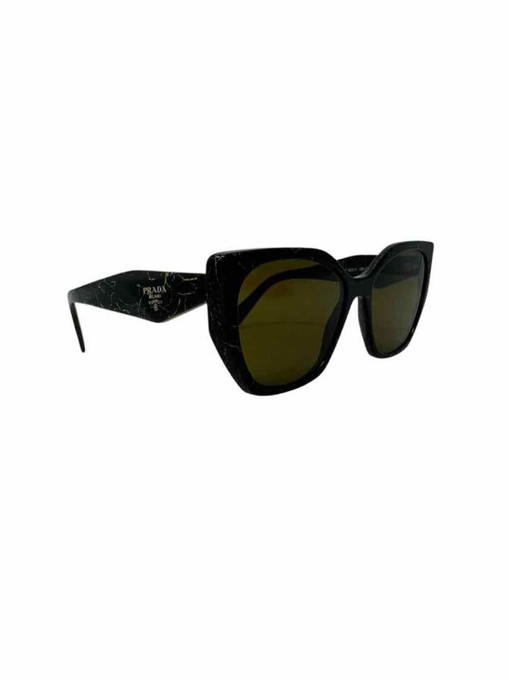 PRADA Luxury - Sunglasses
