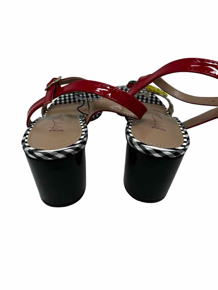 Shoe Size 9.5 Betsy Johnson Black Sandals