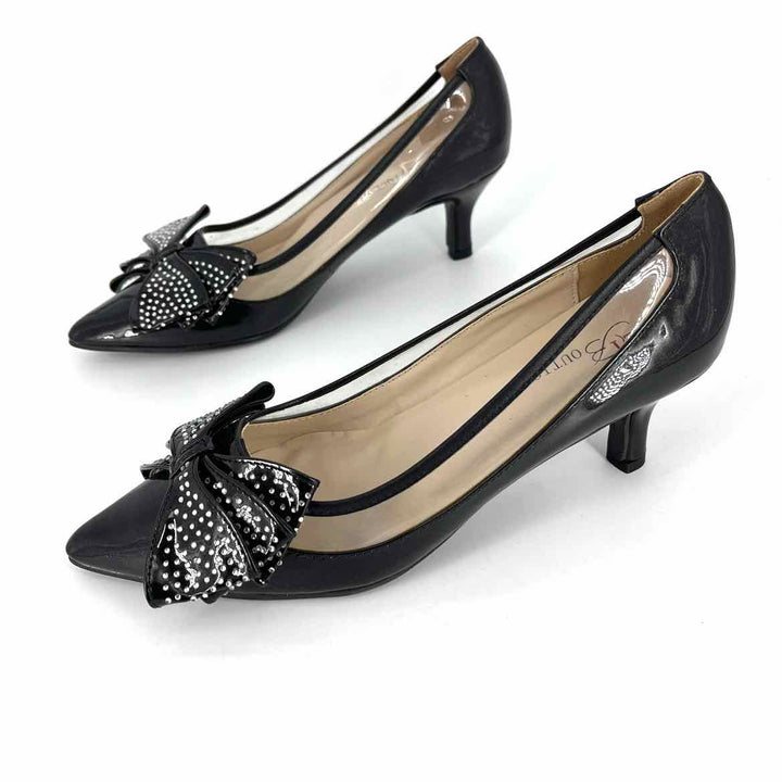 Shoe Size 7 Black PATENT Pumps