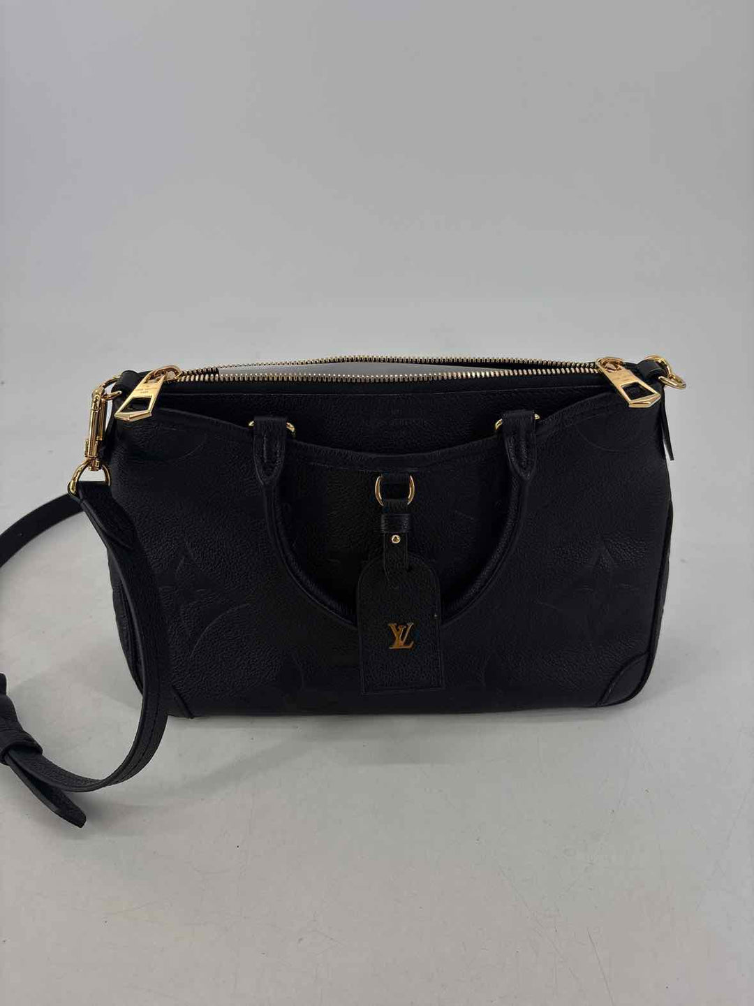 LOUIS VUITTON BLACK PURSE
