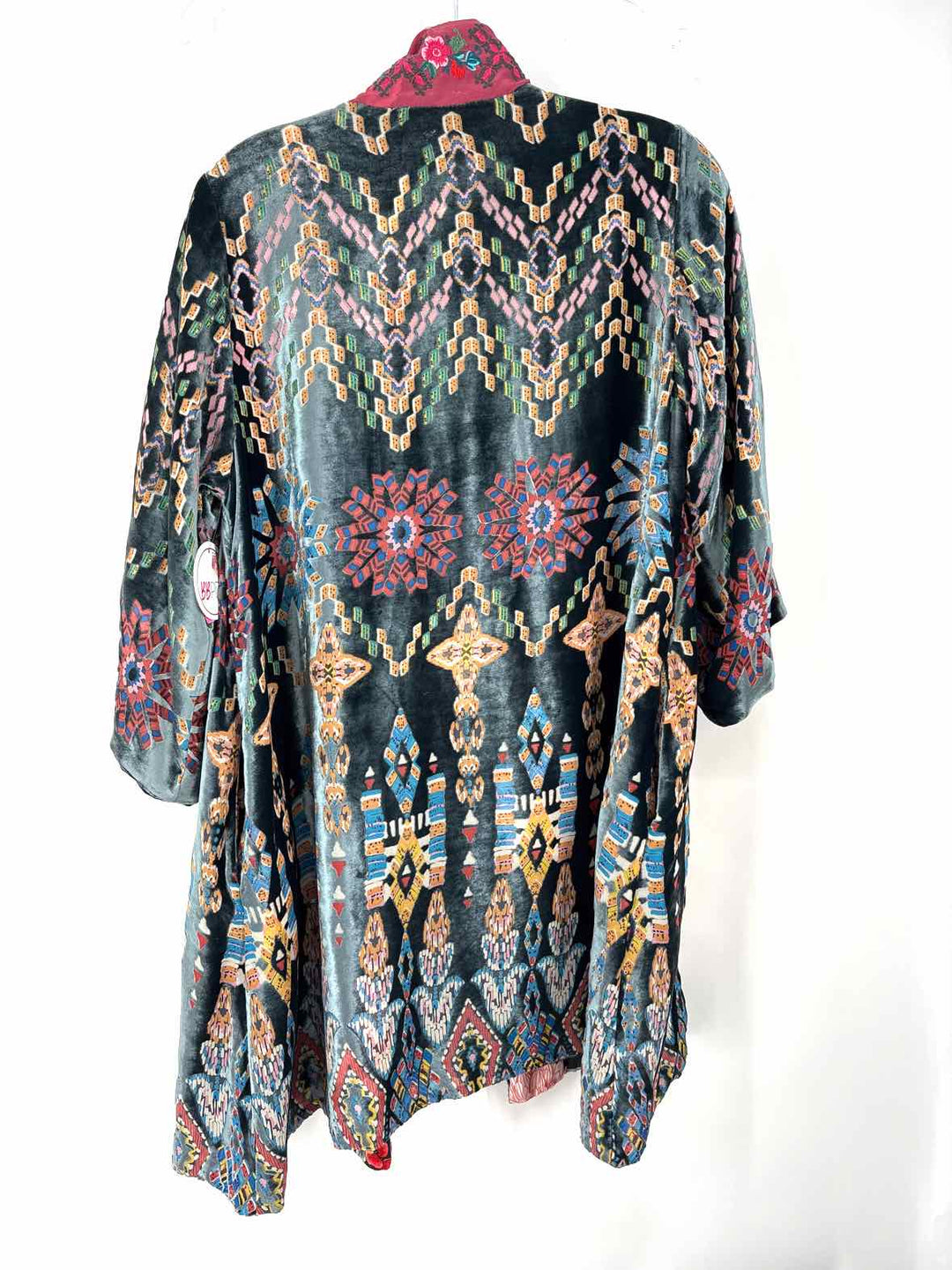 Size XS Johnny Was Black Print Robe