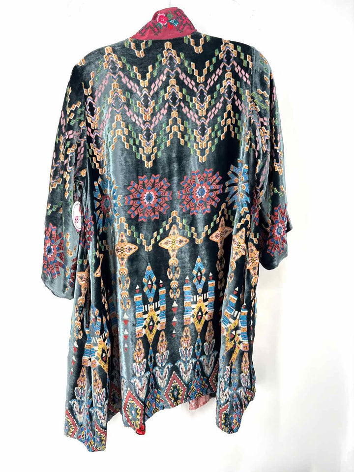Size XS Johnny Was Black Print Robe