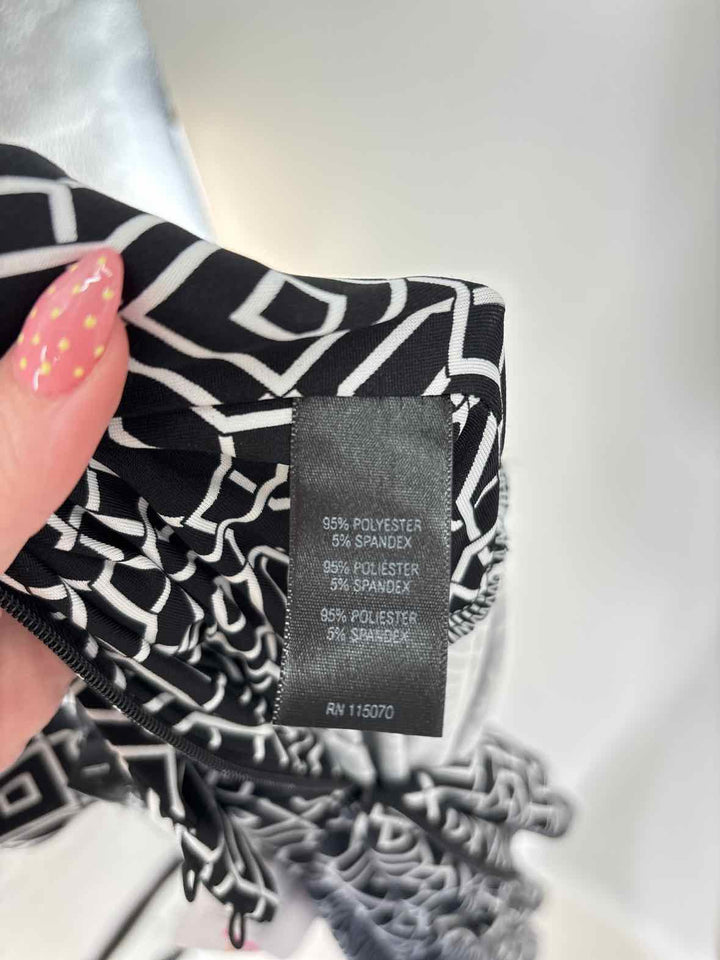 Size S NINA LEONARD Black/White Romper